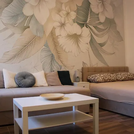 Apartment Ogi